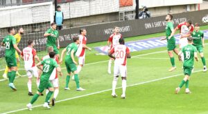 DSC_9836-300x165 Egy ponttal lett gazdagabb utolsó hazai fellépésén  a DVSC