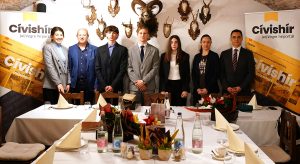 DSC02459-300x164 Átvették díjaikat az év portolói és az év edzője