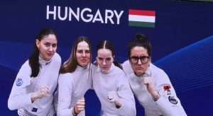 2ed16391-5a68-4358-998d-0bff3cf2ec8e-300x164 DSI vívóval soraiban Eb ezüstérmes a magyar női junior párbajtőrcsapat