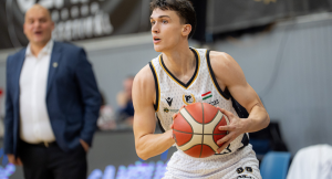 Kepernyofelvetel-76-300x162 Meghívták a válogatottba Hőgye Patrikot