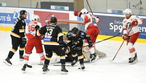 649809514_1536490841814094_5204910485312691736_n-300x170 A ráadásban ért véget a DEAC hokisainak a szezonja
