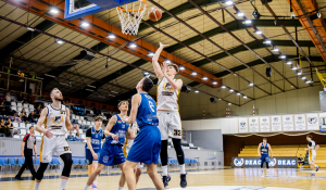 Kepernyofelvetel-82-300x175 Egy lépésre a play-off-tól a Kovács-tanítványok