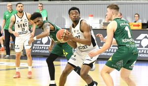 662040771_1559451092851402_1171345736181139647_n-300x175 Kaposváron indítják a rájátszást az egyetemi kosarasok