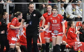 kezi-356x220 Kezdőlap