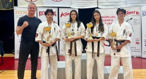 825286272_28925548160364683_3840324958184154144_n-300x162 Négy érmet hoztak el a Shogun harcosai Zágrábból