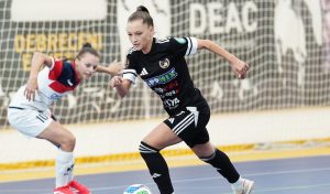 Pinter_Petra_20260913-300x176 Nyolcat vágtak a futsalos lányok